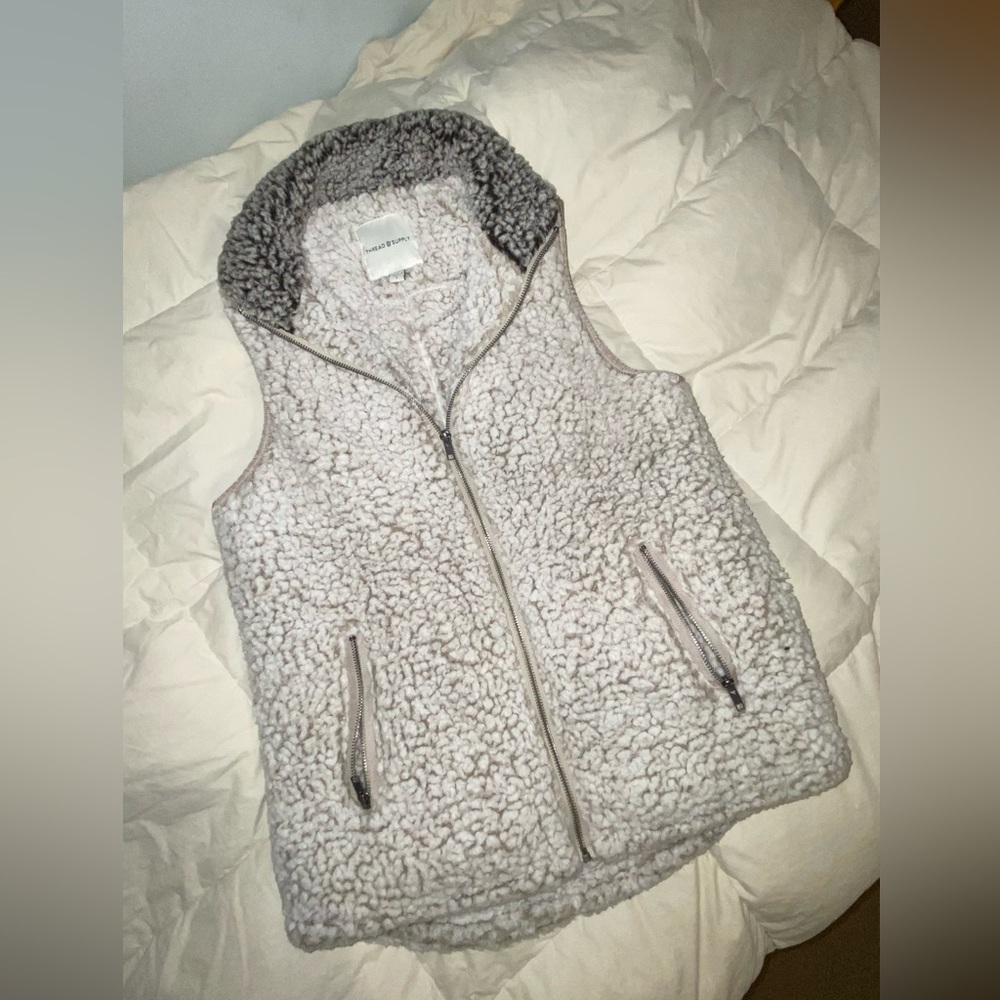 Thread and Supply Sherpa Vest
